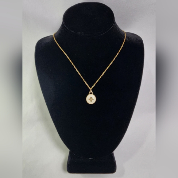 Authentic Louis Vuitton white gold flower Fleur charm on chain - Picture 6 of 10